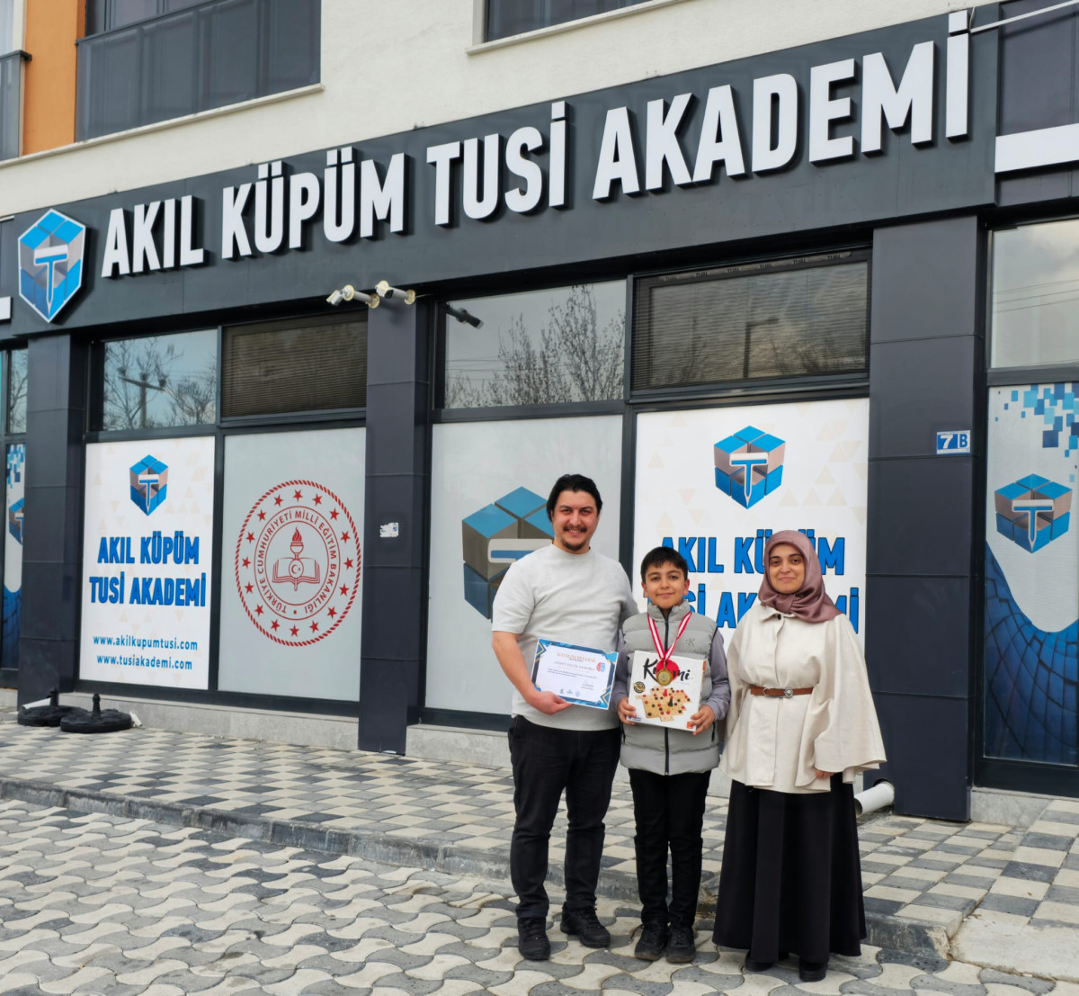 Akıl ve Zekâ Oyunlarında Çifte İlçe Birinciliği