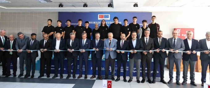 Konya Modeli Türkiye’ye Örnek Oluyor: 100 Bin Öğrenci Sanayi ile Buluşuyor