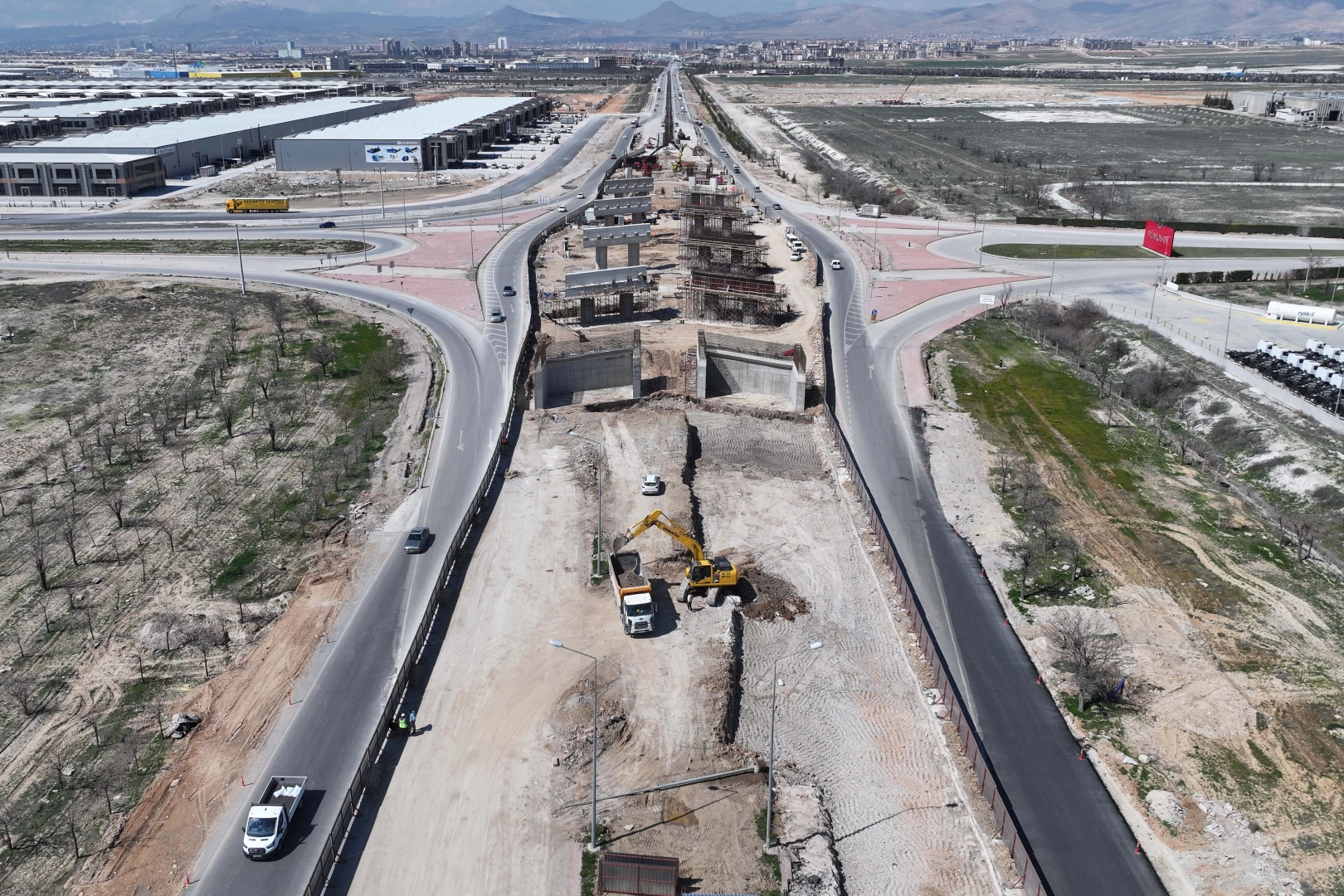 Konya TÜMOSAN Kavşağı’nda Yol Çalışmaları Devam Ediyor