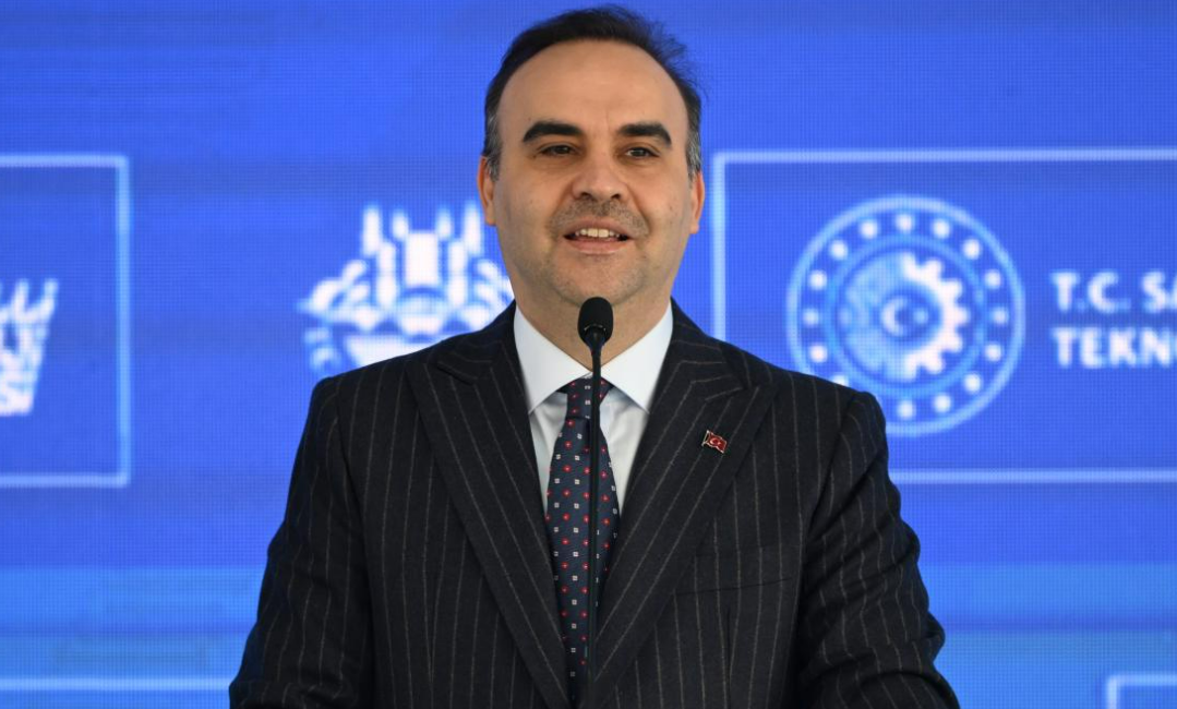 Bakan Kacır: Sanayide katma değer 246 milyar dolara ulaştı