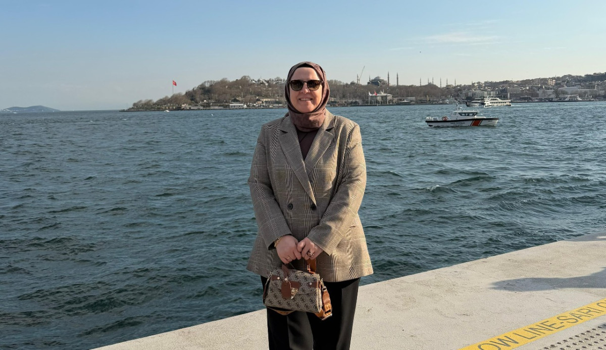 Konya Sanayi Haber’in Yazar Kadrosunu Tanıyalım: Hülya Üstüner